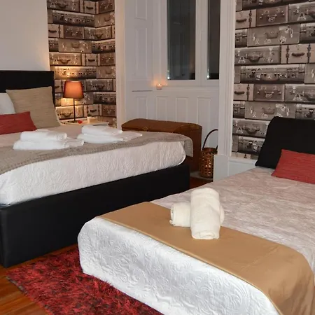 Almada Downtown - By Guest Apartment *