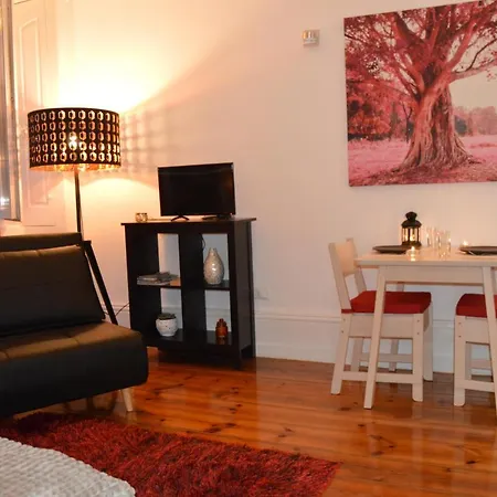 Apartment Almada Downtown - By Guest *