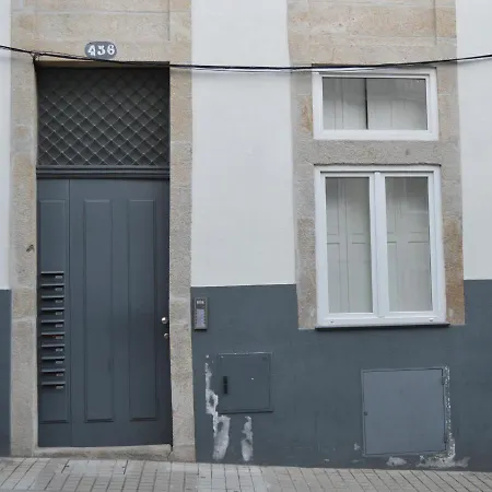 Almada Downtown - By Guest Porto
