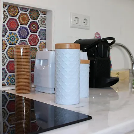 Apartment Almada Downtown - By Guest *